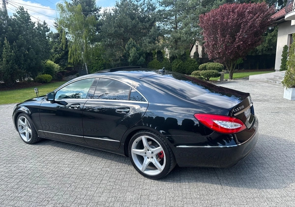 Mercedes-Benz CLS cena 89000 przebieg: 203000, rok produkcji 2013 z Głowno małe 667